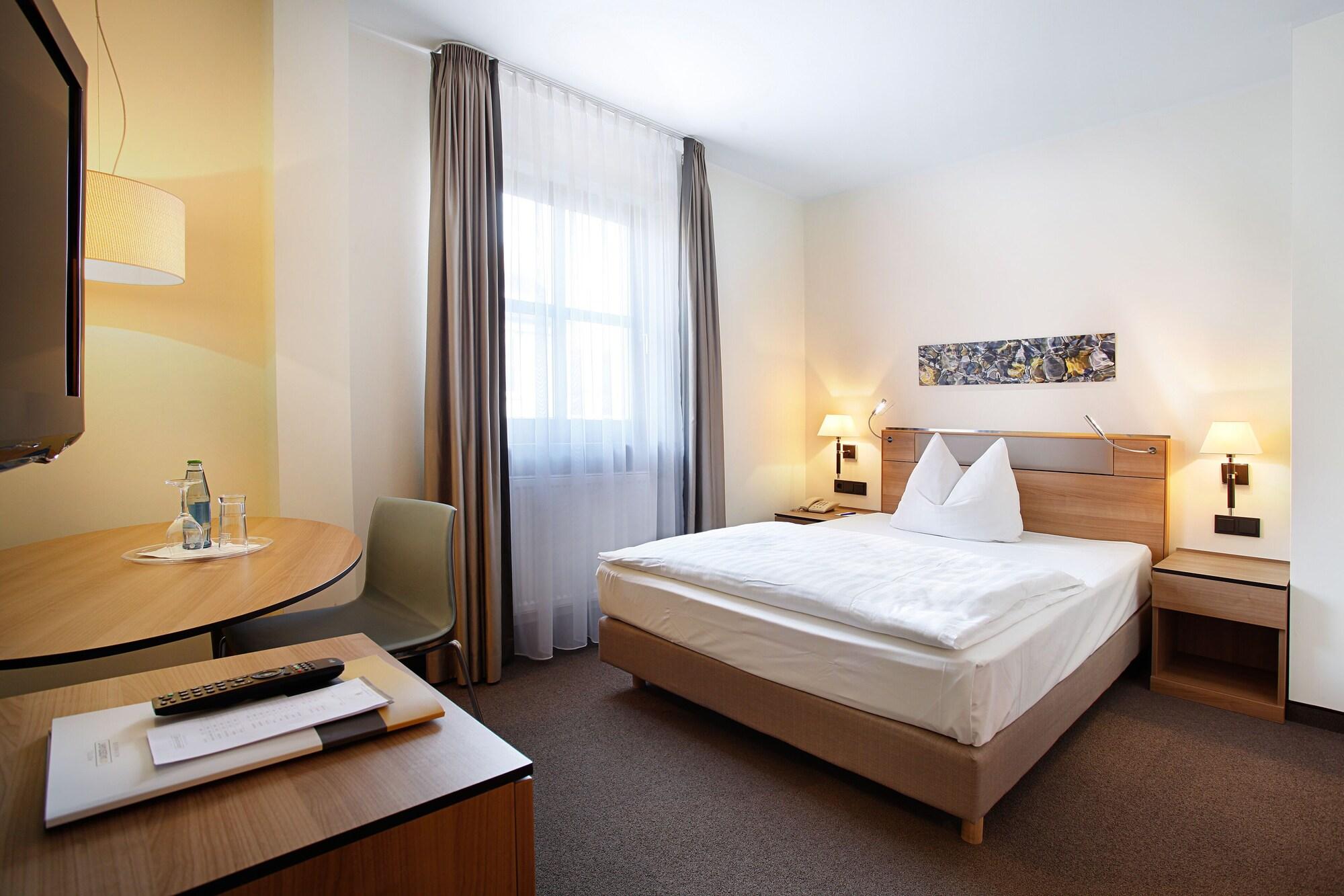 Hotel Am Jakobsmarkt Nuremberg Bagian luar foto