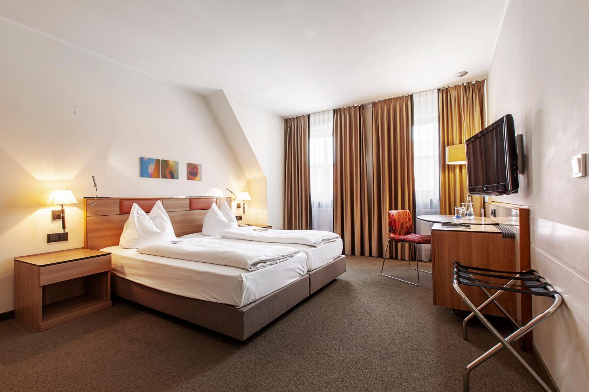 Hotel Am Jakobsmarkt Nuremberg Bagian luar foto