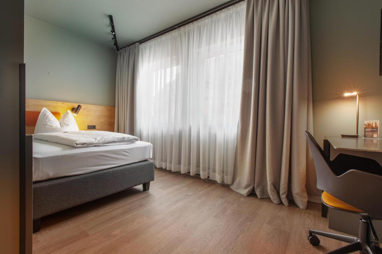 Hotel Am Jakobsmarkt Nuremberg Bagian luar foto